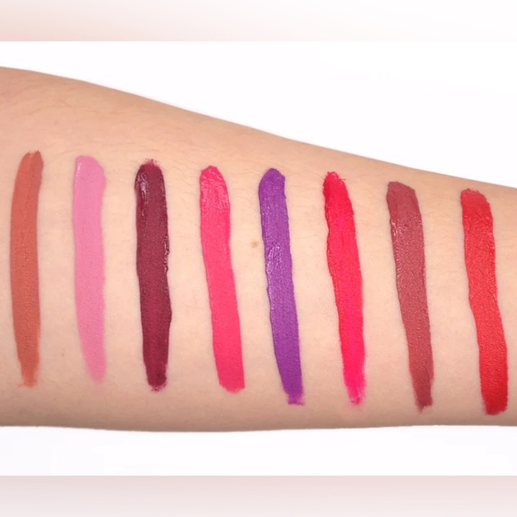 New Laura Geller Fifty Kisses Lip Locking Liquid Color in Makeout Merlot - Picture 3 of 5